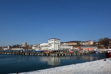 Fototapeta premium Hafenstadt Sassnitz auf Rügen