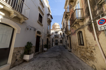 Fototapeta na wymiar Street of Ortigia