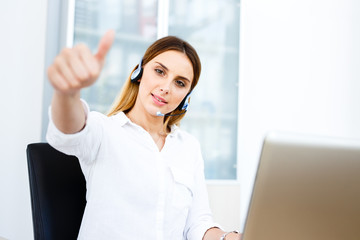 Thums up by spokeswoman at call center