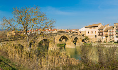 Fototapeta premium Historic bridge in Puente la Reina, Spain
