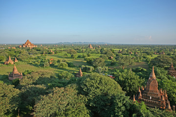 The red brick stupas and pagodas of the Bagan plains stretch out to the horizon