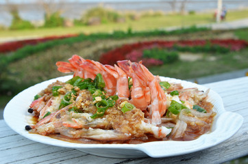 Chinese cuisine - Steamed prawns with garlic   