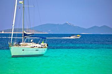 Dugi Otok island Pahthera bay sailing and yachting destinaion © xbrchx