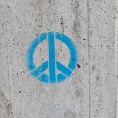 Friedenszeichen auf Beton