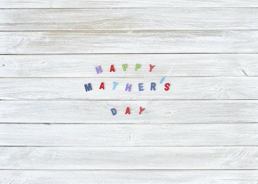 Colorful Happy Mathers Day Sign