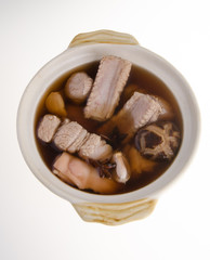 ba kut teh. Malaysian stew of pork and herbal soup,
