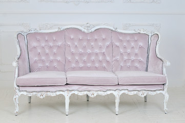 Vintage sofa in studio room