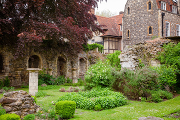 Obraz premium Medicinal Herb Garden at Canterbury Cathedral Kent Southern England UK