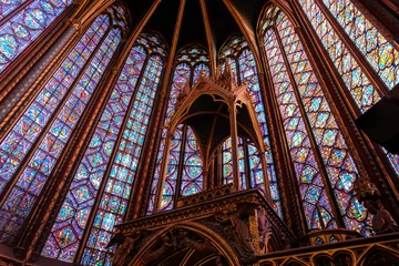 Papier Peint photo autocollant Monument  Interiors of the Sainte-Chapelle (Holy Chapel). The Sainte-Chapelle is a royal medieval Gothic chapel in Paris and one of the most famous monuments of the city