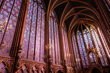 Zelfklevend Fotobehang Monument  Interiors of the Sainte-Chapelle (Holy Chapel). The Sainte-Chapelle is a royal medieval Gothic chapel in Paris and one of the most famous monuments of the city