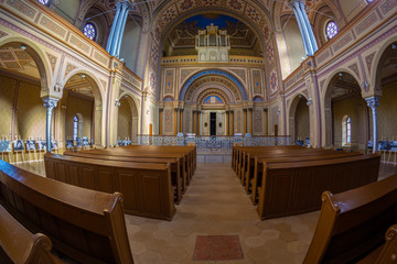 Fototapeta na wymiar Inside of the Neolog Synagogue Zion. Oradea, Romania