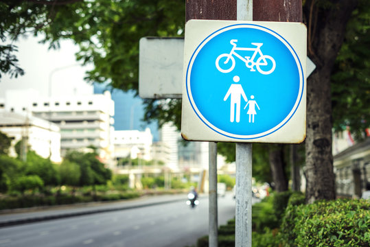 Bicycle and pedestrian road traffic sign