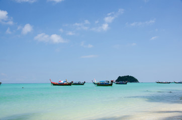 Fototapeta na wymiar Long tail boat on tropical beach, Lipe, Thailand
