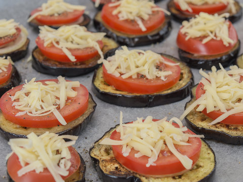 eggplant with tomato and cheese baked in the oven. 