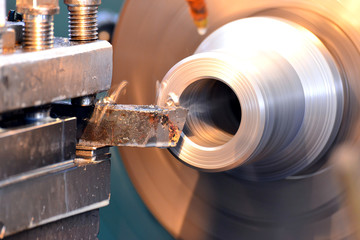 Machining on a lathe, Chamfering by facing the part.