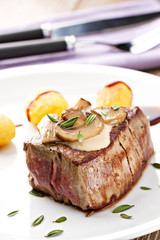 Fillet of beef with mushroom sauce and potatoes