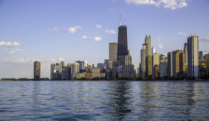 Obraz premium Chicago Skyline from North Avenue Beach