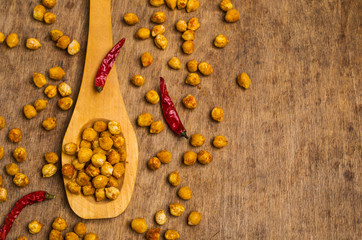 Traditional roasted chickpeas