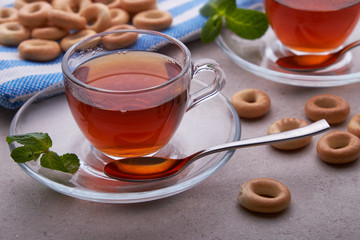 tea hot drink with lamb and mint