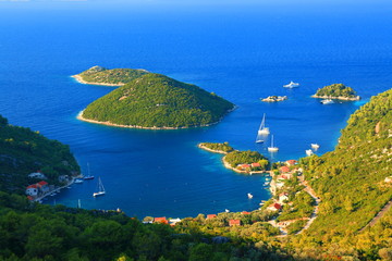 Île de Mljet en Croatie, vue sur Prozurska luka