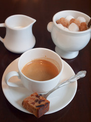 Cafe Break with smaill cake(Espresso,Sugar,Milk)