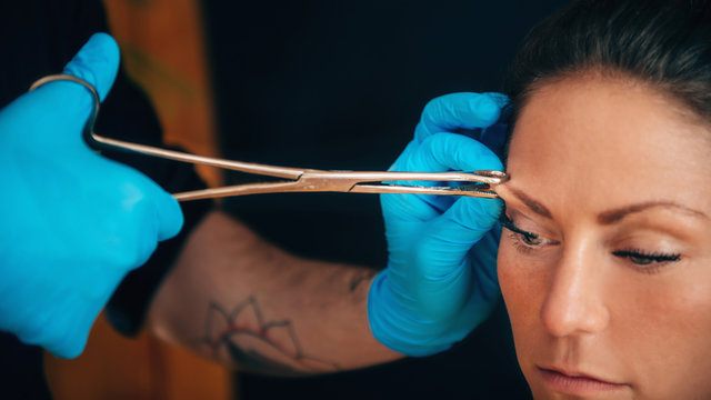 Eyebrow Piercing