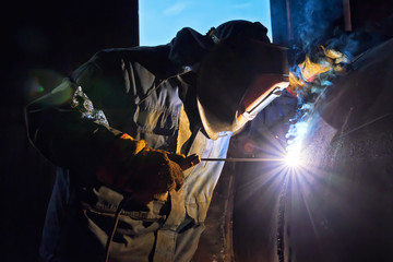 The welder is gaining increased cladding weld