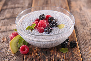 chia seed and berry fruit