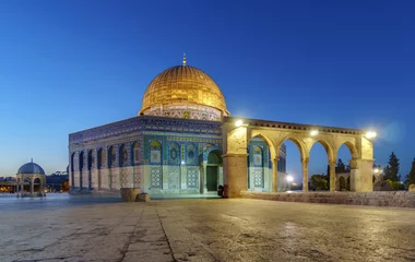 Fotobehang Dome of the Rock Mosque and Dome of the Chain in Jerusalem, Israel © hikrcn