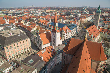 Fototapeta na wymiar Panorama und Sehenswürdigkeiten von München