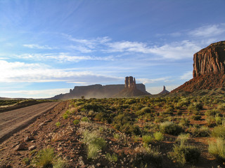 Fototapeta na wymiar Desert road on Utah and Arizona border Monument Valley 