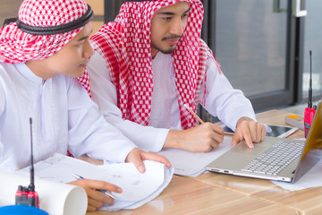 Business arabian man meeting and working with laptop