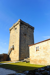 Fototapeta na wymiar Gran Torre del Homenaje en el Castillo de Monterrey, Verín, pueblos de la provincia de Ourense, Galicia, España