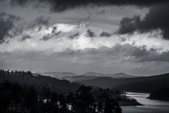 Gray landscape of Tomar in Portugal © Sário Nunes