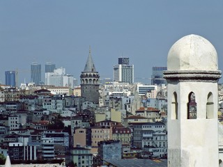 Naklejka premium gökdelen ve galata