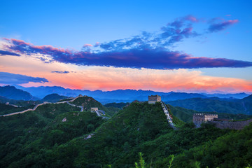 Fototapeta na wymiar The Great Wall in the evening, a beautiful sunset