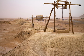 Obraz premium サハラ砂漠の井戸