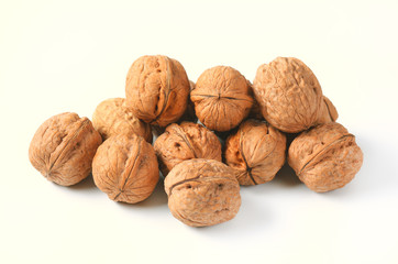 pile of whole walnuts