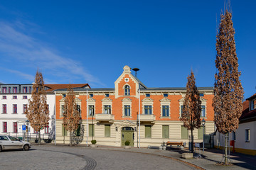 Denkmalgeschütztes Rathaus am Marktplatz von Werneuchen