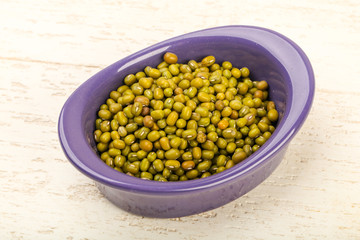 Dry green beans