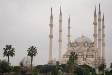 Fototapeta na wymiar adana sabanci central mosque in turkey