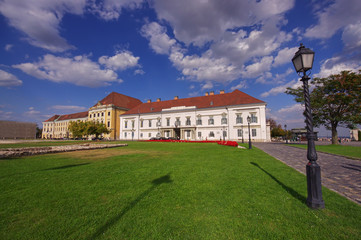 Fototapeta na wymiar office palace of politicians in Budapest