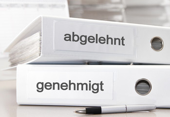 Ordner mit Anträgen die abgelehnt / genehmigt wurden