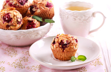 Raspberry whole meal muffins