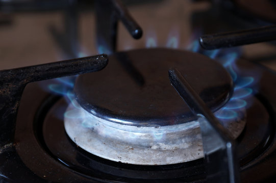 Gas ring on the stove