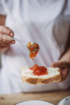apricot jam onae slice of bread