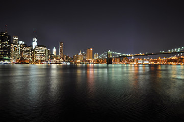 Fototapeta na wymiar Lower Manhattan and Brooklyn Bridge in New York City
