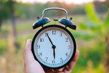  Vintage Alarm Clock