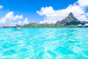 Naklejka na ściany i meble Bora Bora Island, French Polynesia.