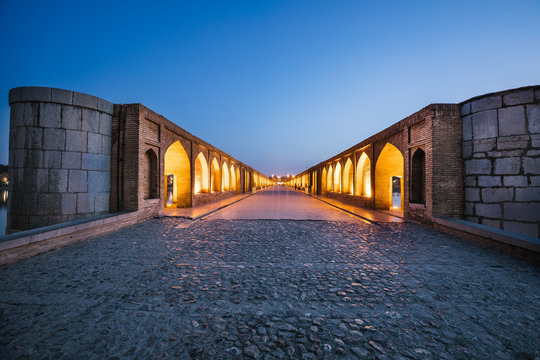 bridge of 33 arches at night, esfahan, iran